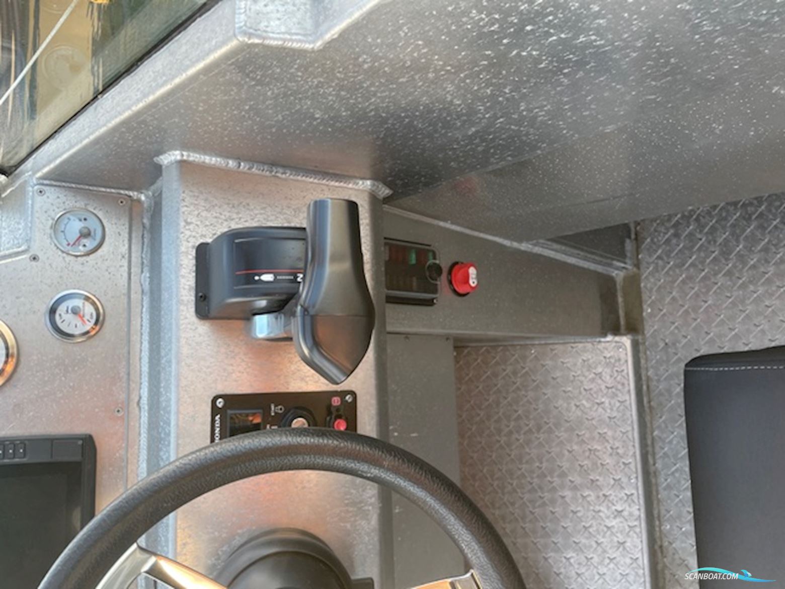 UMS Marin / Tuna Ums 805 Dc