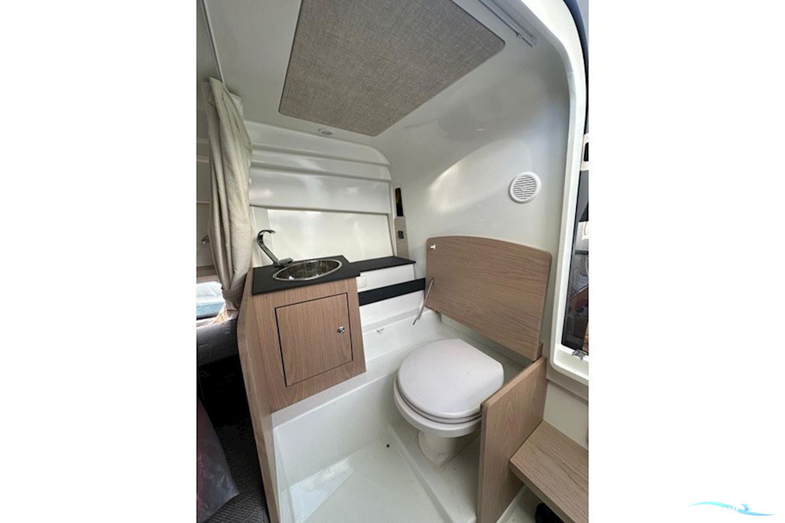 Unclassified 27 Cabin