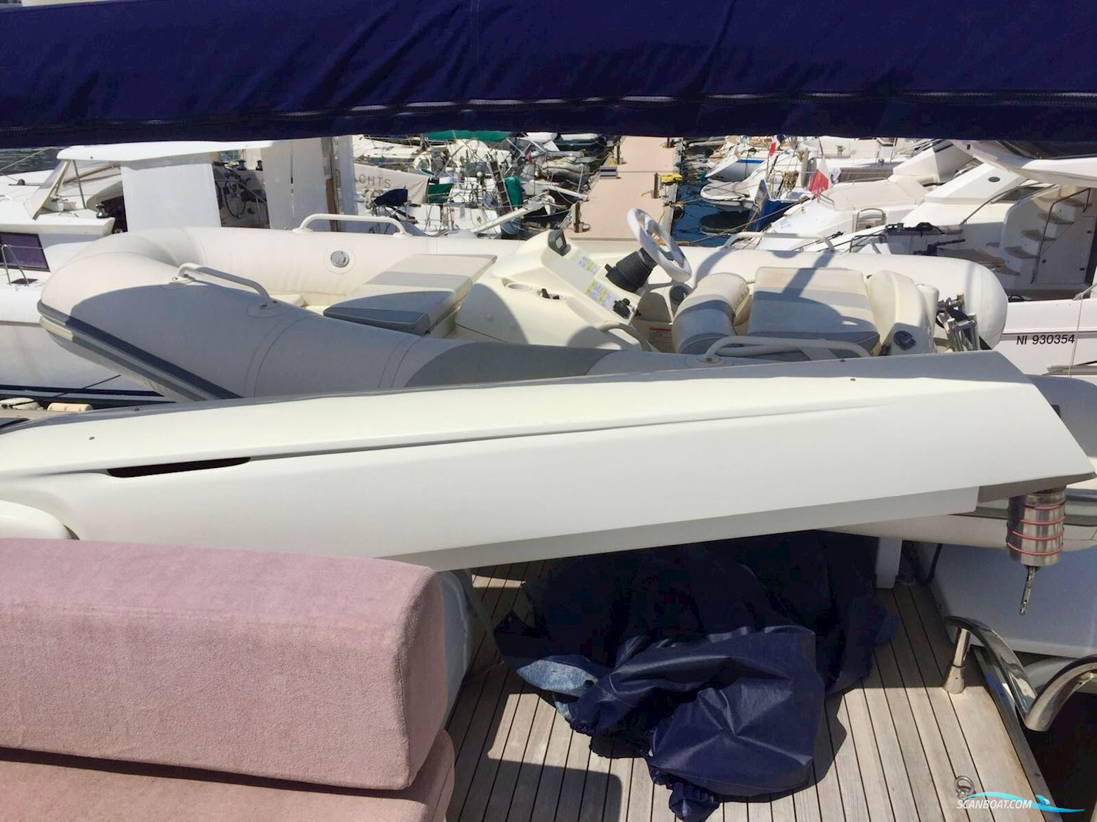 UNIESSE 72 MY