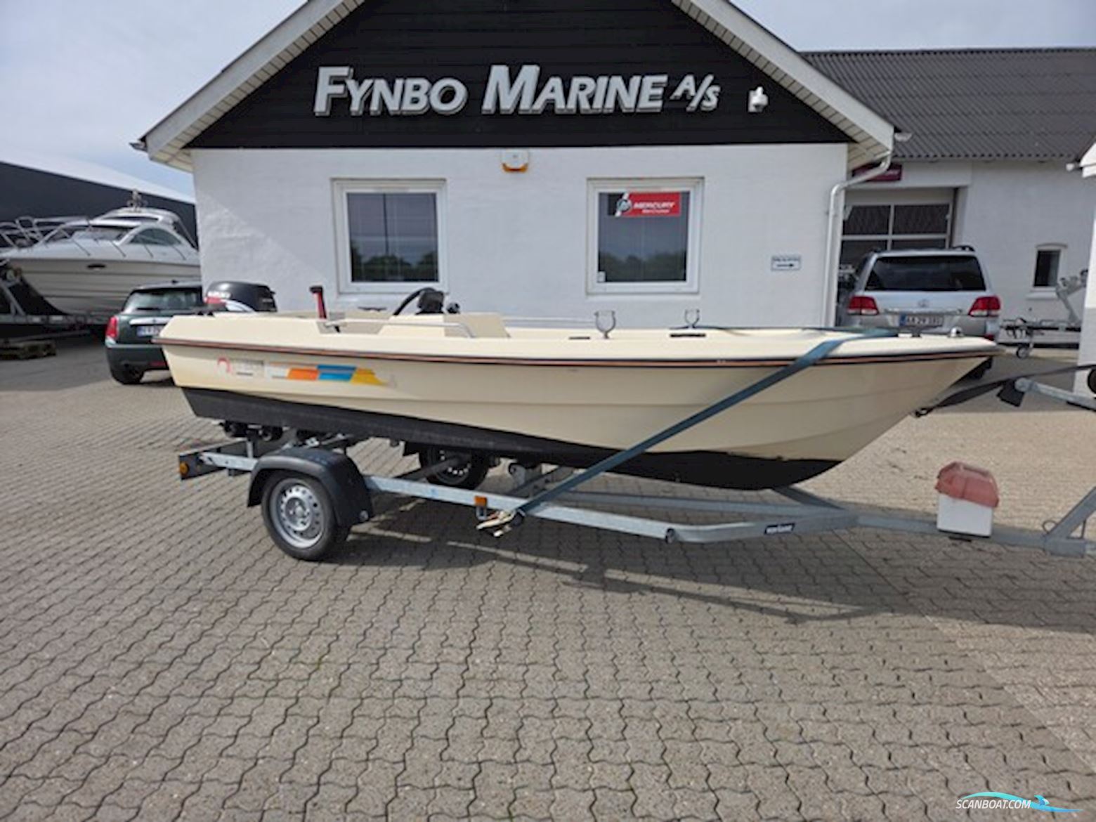 Uttern 4100 Motorbåt 1995, med Suzuki motor, Danmark