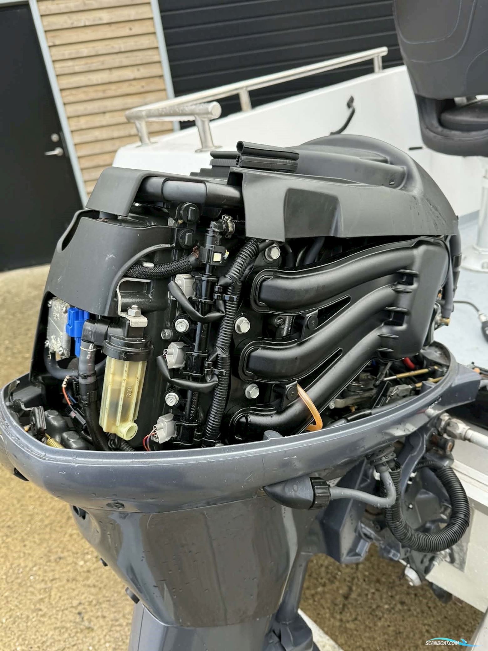 Uttern 4450C Kabinebåd Med Yamaha F30