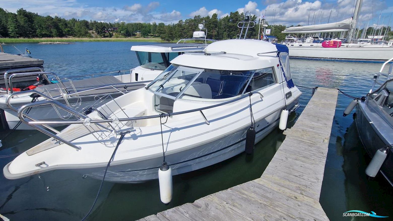 Uttern C66 Motorbåt 2007, med Mercruiser motor, Sverige