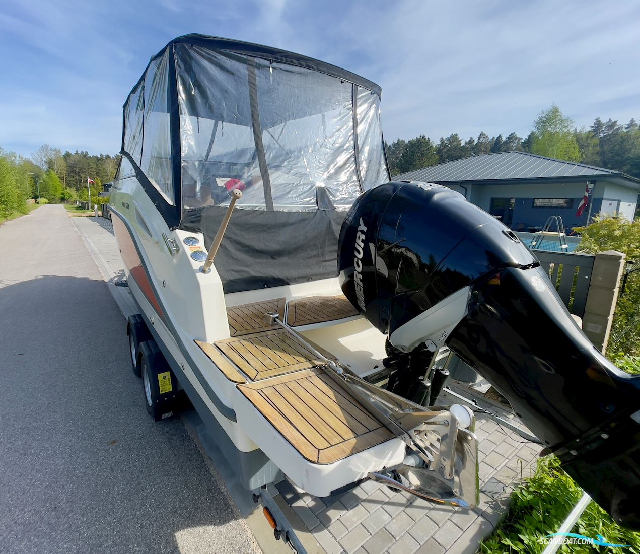 Uttern D 77 mit Trailer