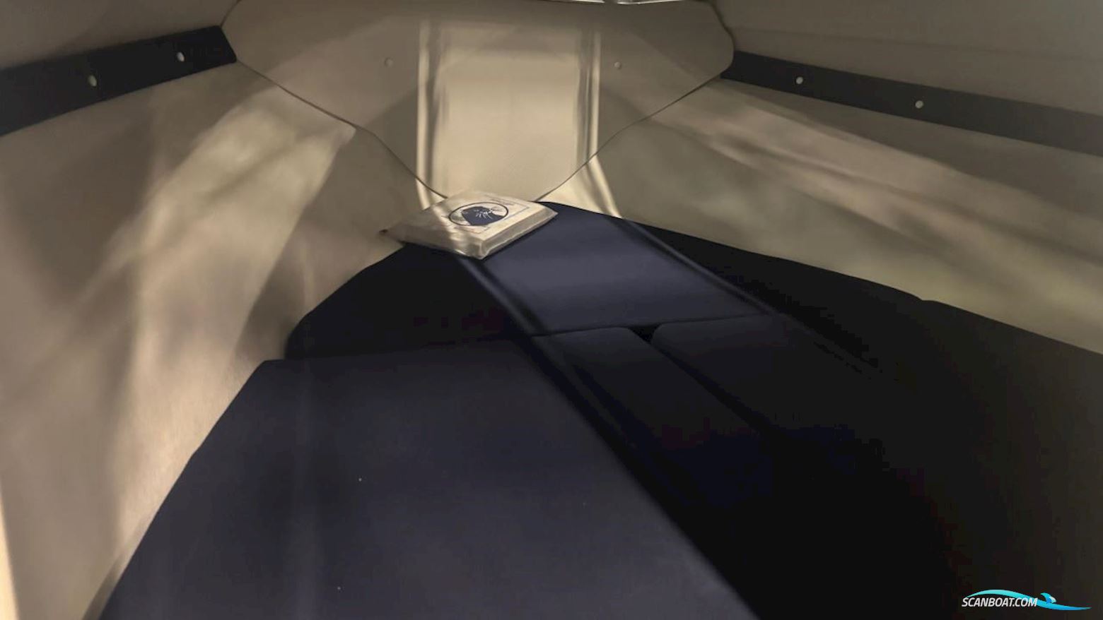 Uttern D55 Exclusive