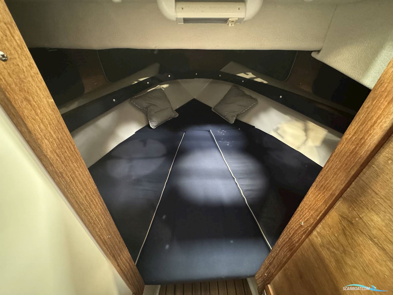 Uttern D68 Exclusive - Mercruiser 4.3