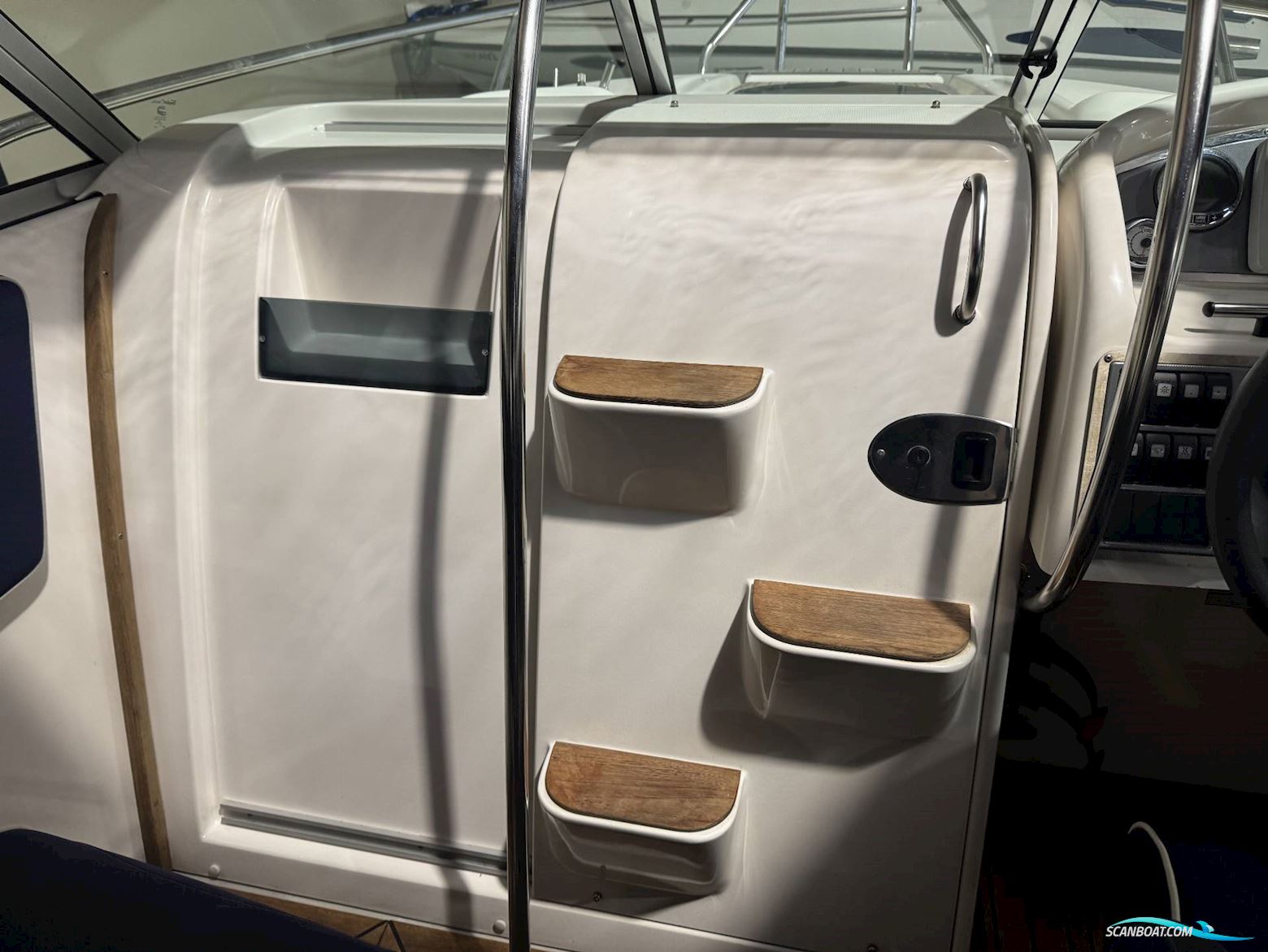 Uttern D68 Exclusive - Mercruiser 4.3