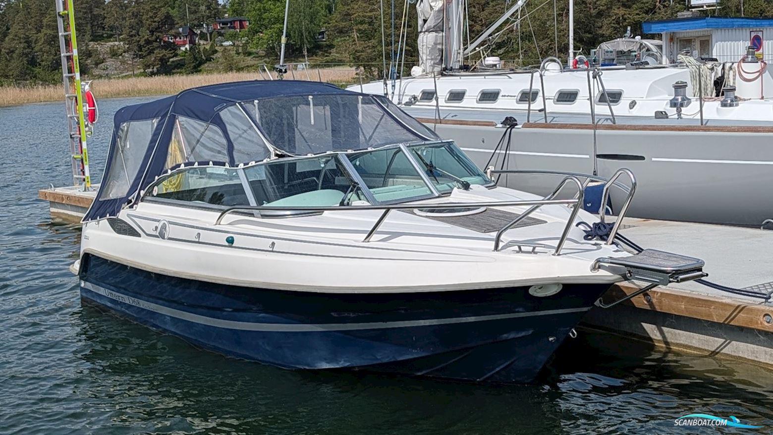 Uttern D68 Motorbåt 2006, med Mercruiser motor, Sverige