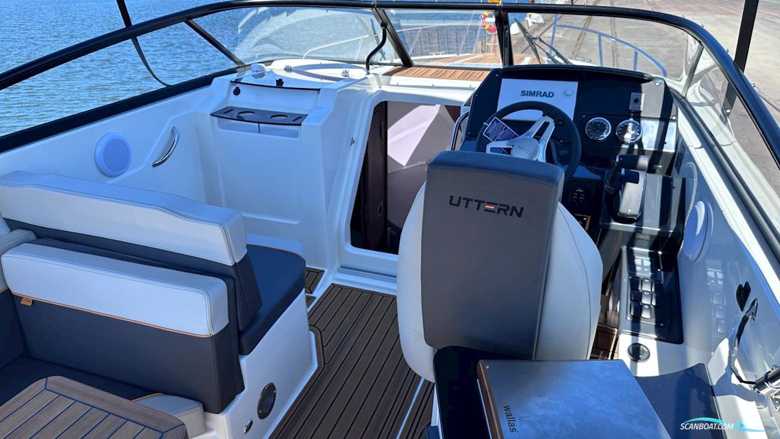 Uttern D77