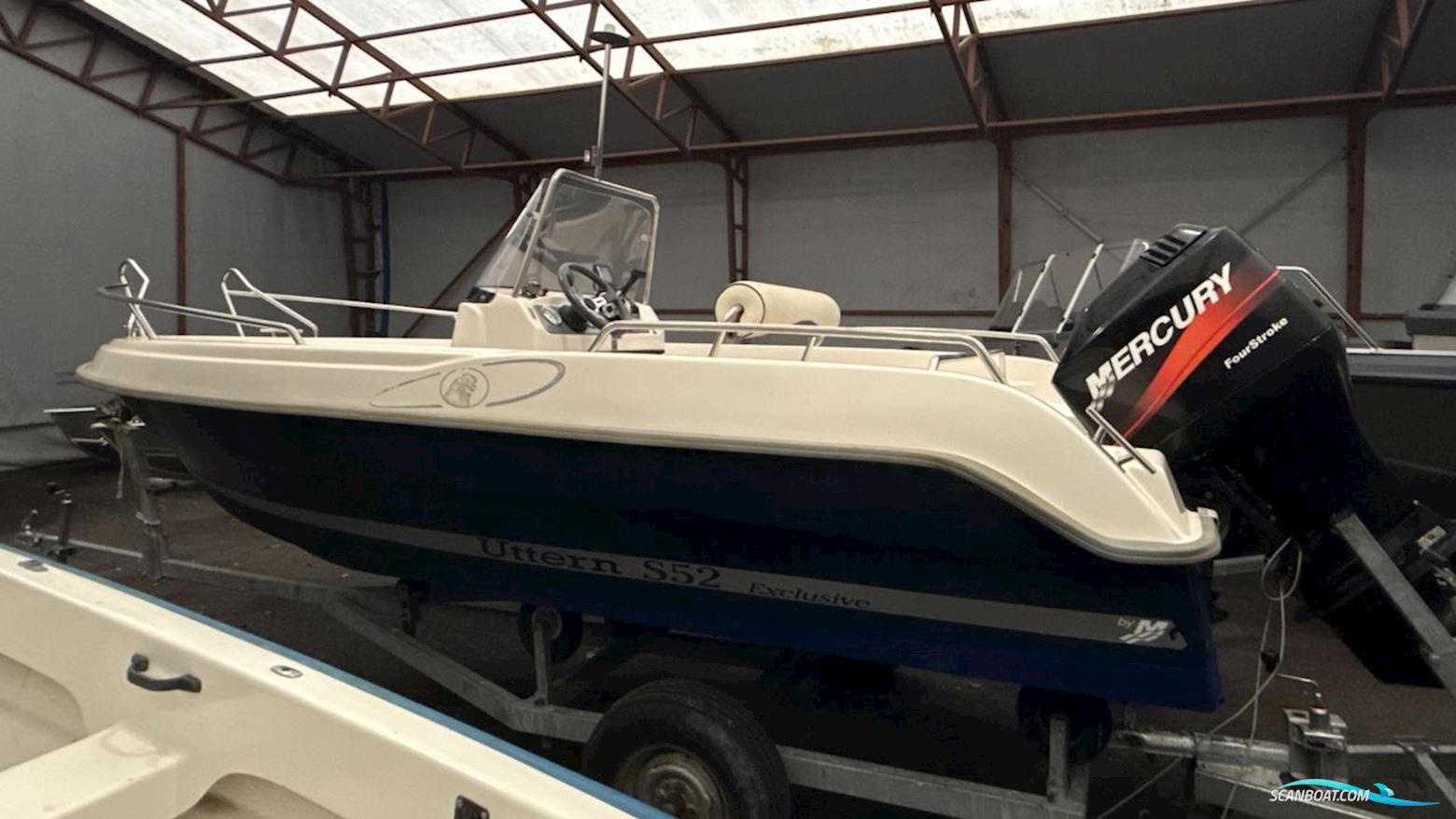 Uttern S52 EXCLUSIVE Motorbåt 2004, med Mercury motor, Sverige
