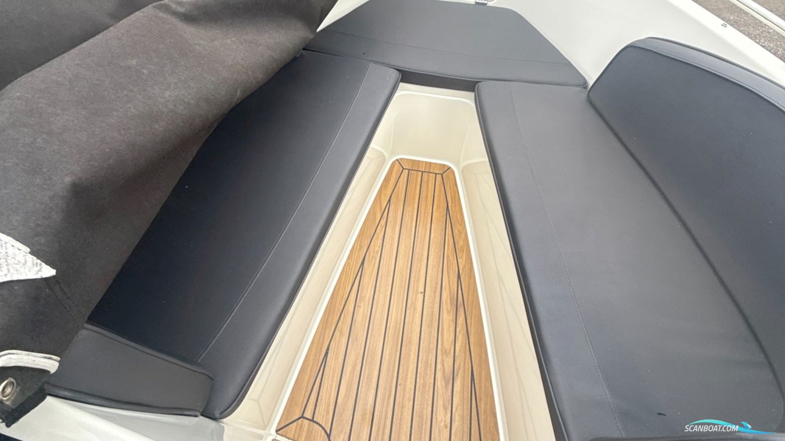 Uttern T62