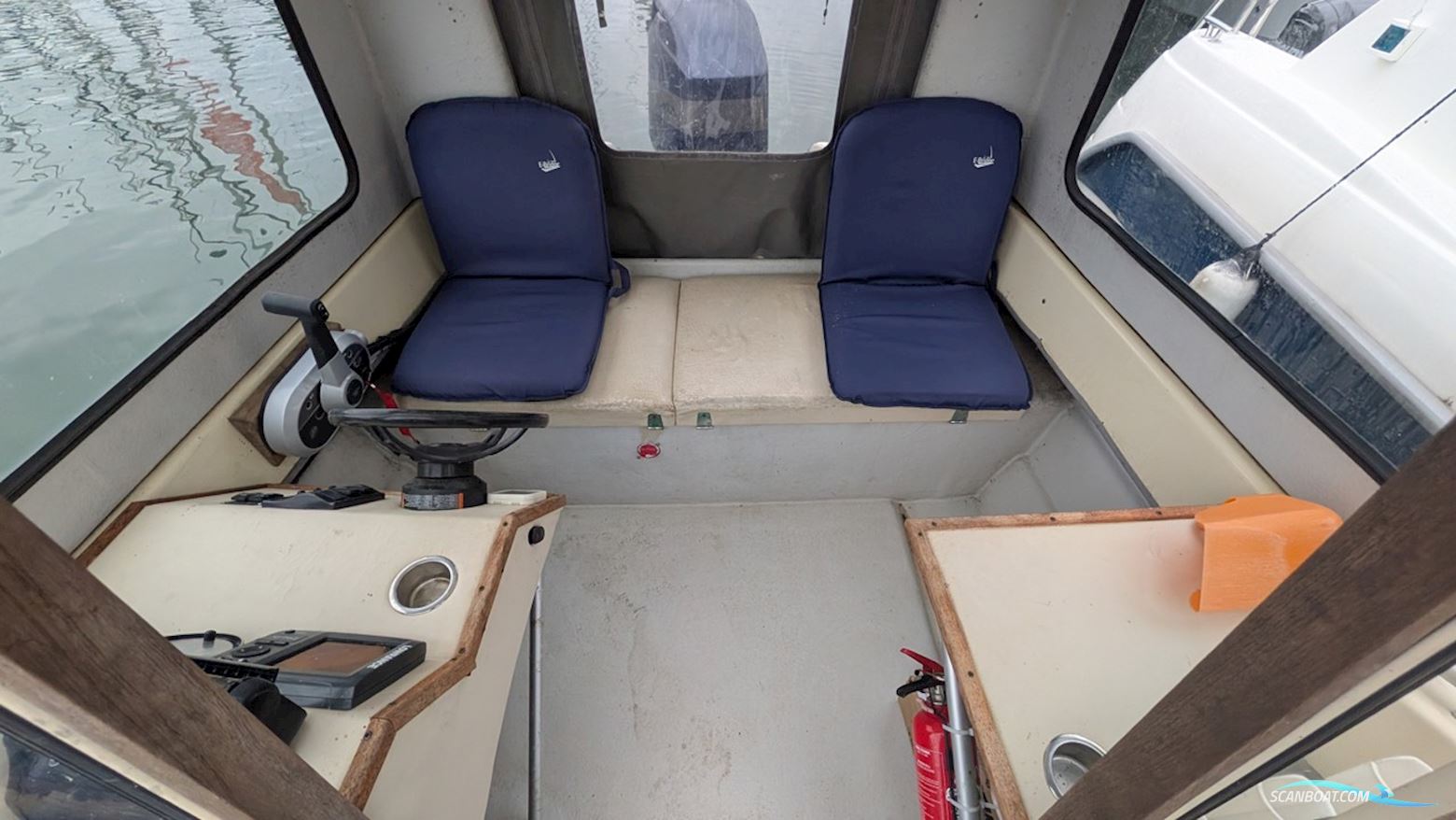 Väddö 560 Akterhytt