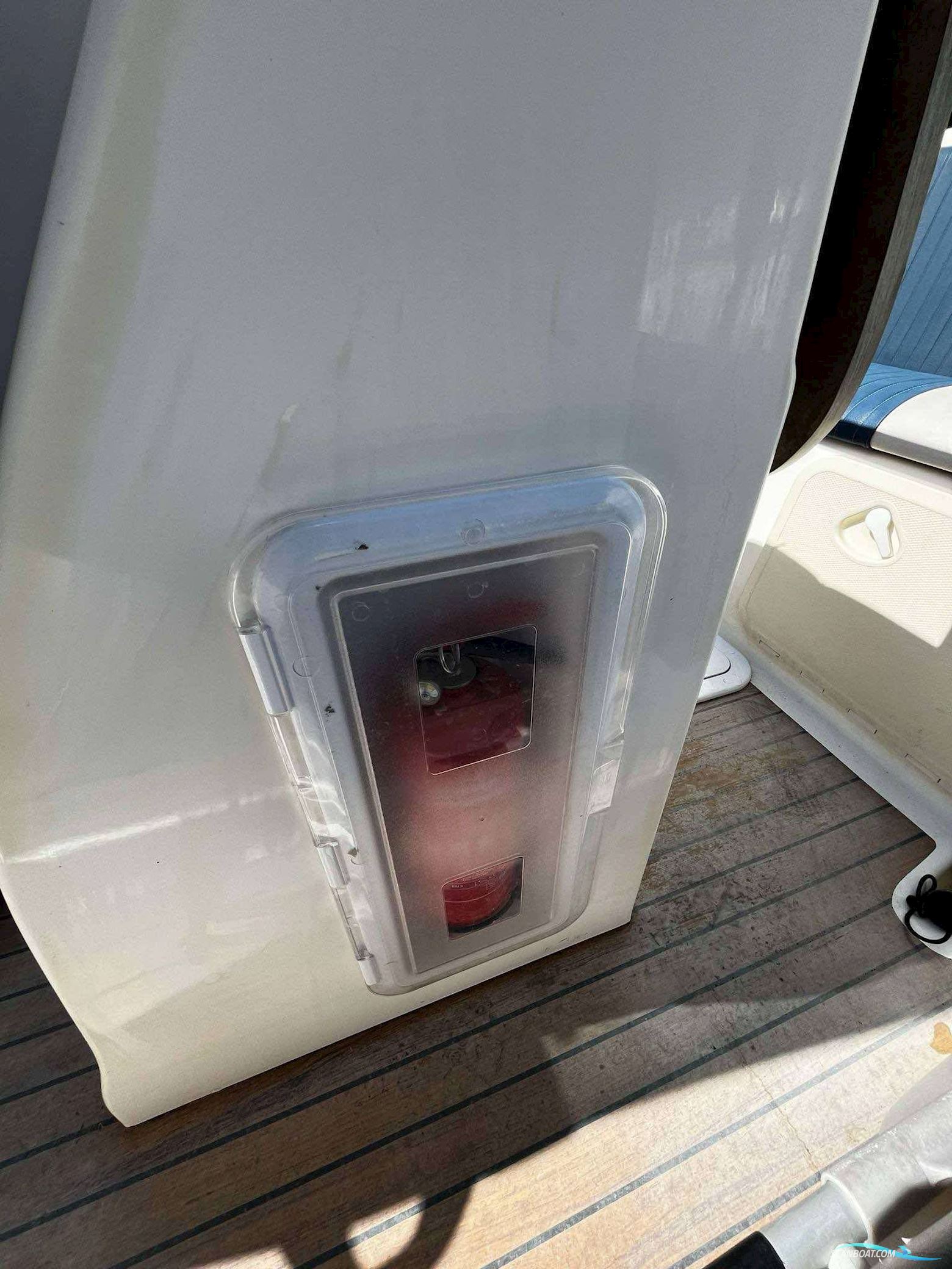 Valiant 750 Med 250 hk Verado