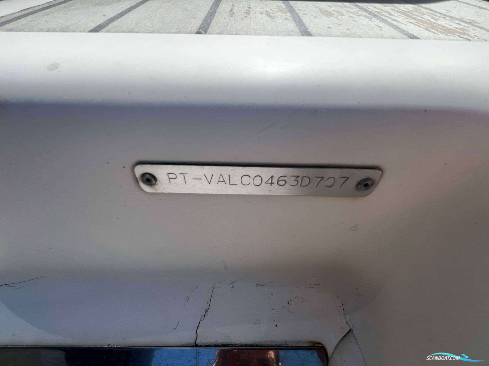 Valiant 750 Med 250 hk Verado