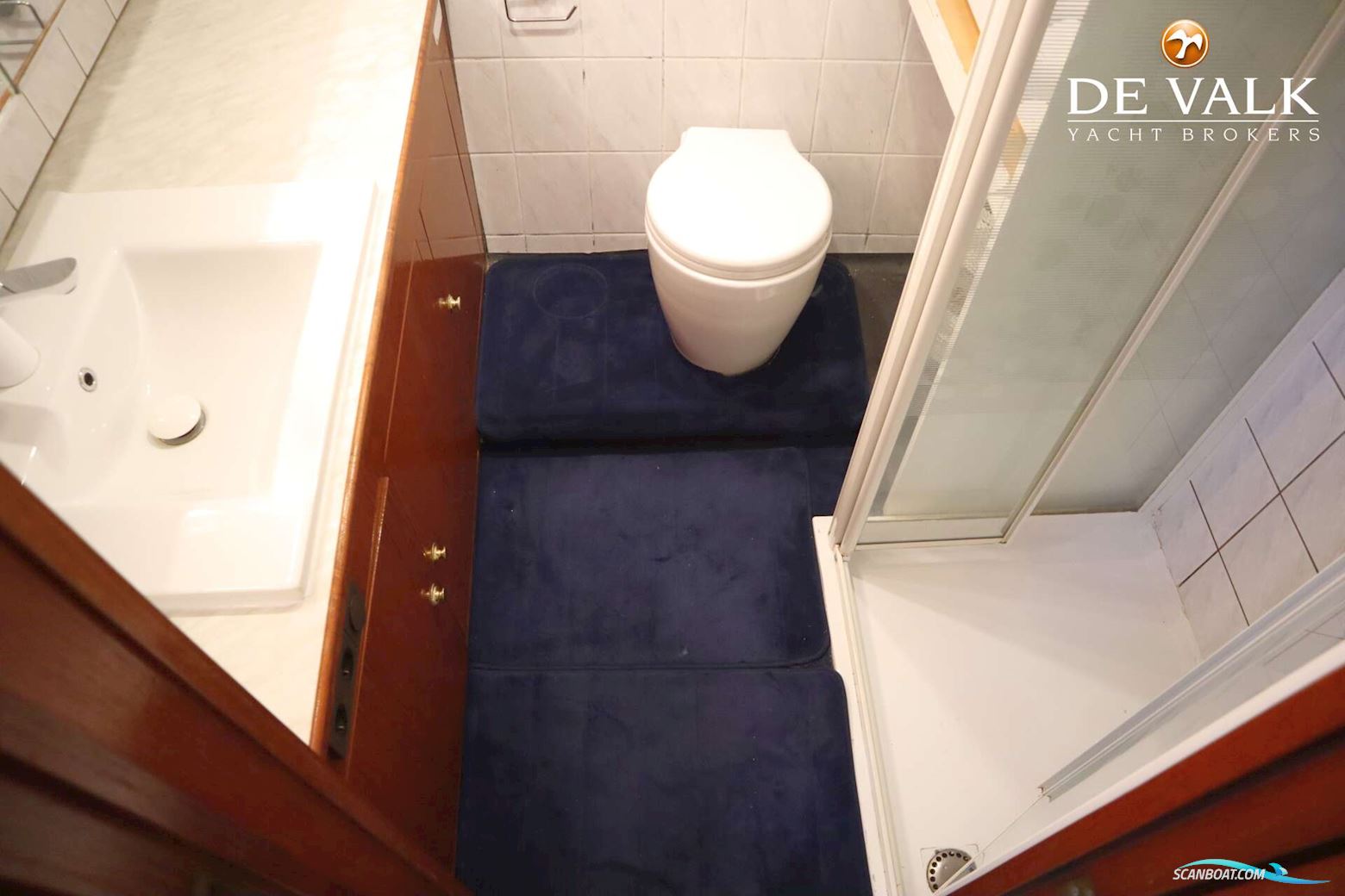 Valk Challanger Royal 45