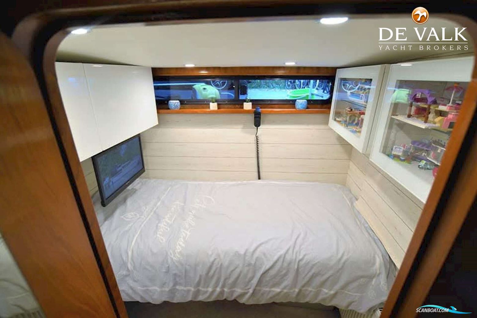 Valk Challanger Royal 45