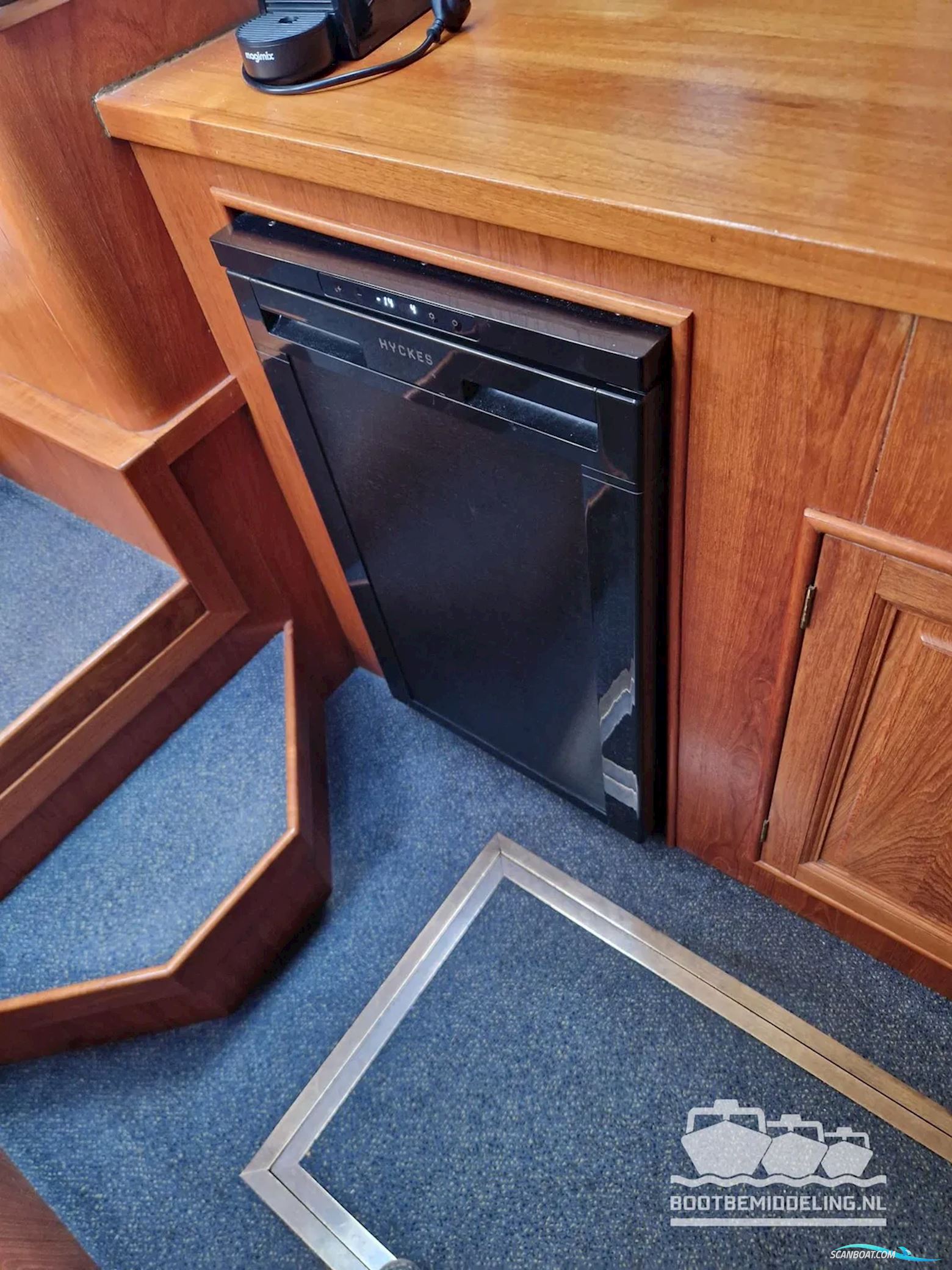 Valk Content 13.60 AK