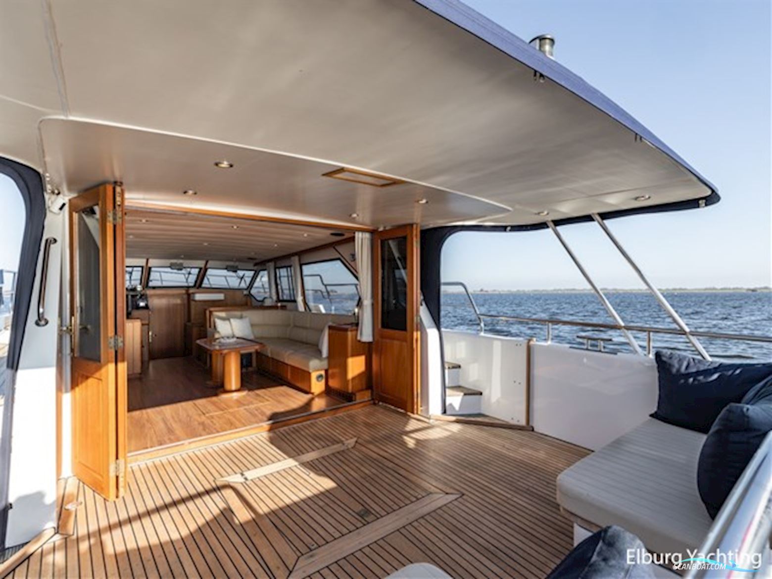 Valk Continental 1600 - Open Kuip