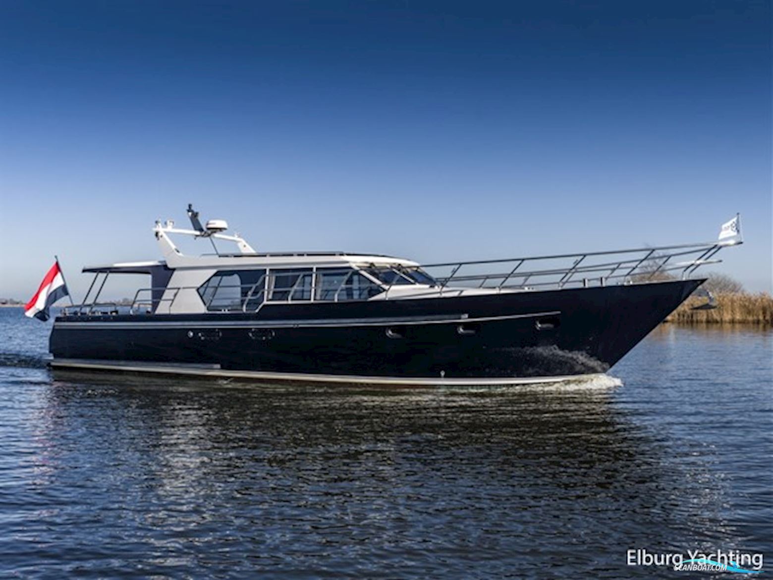 Valk Continental 1600 - Open Kuip