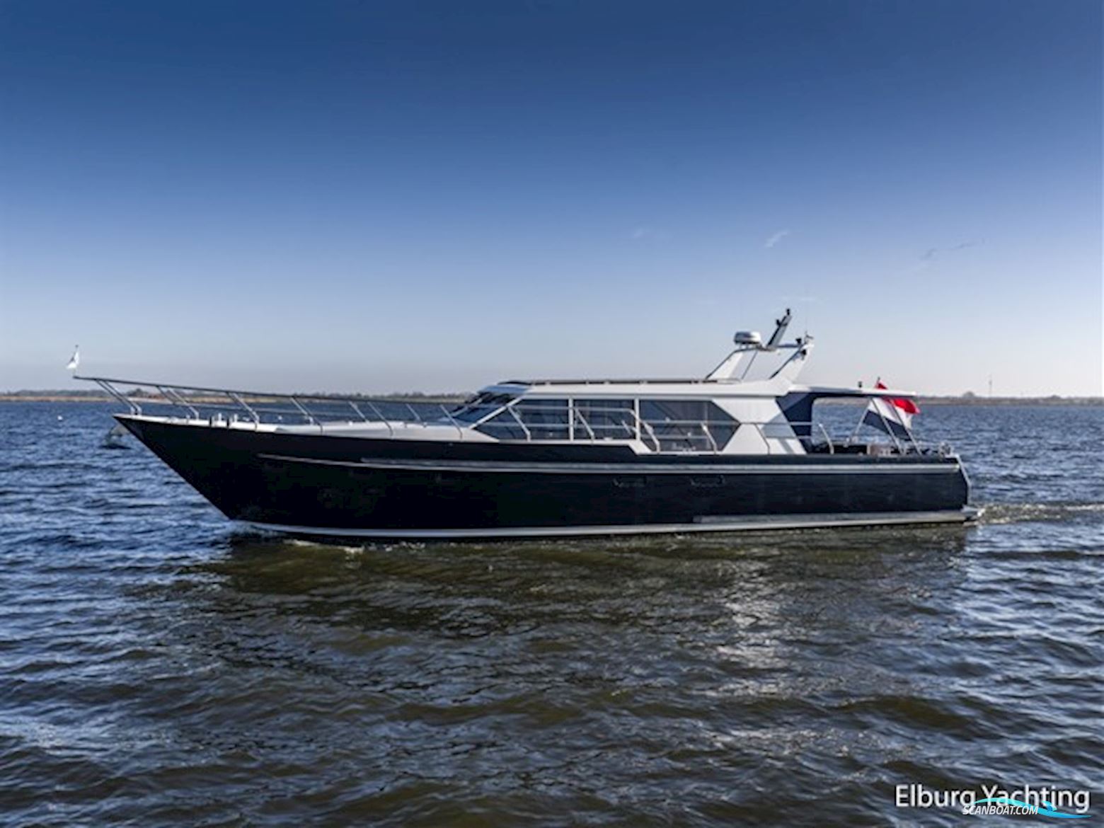 Valk Continental 1600 - Open Kuip