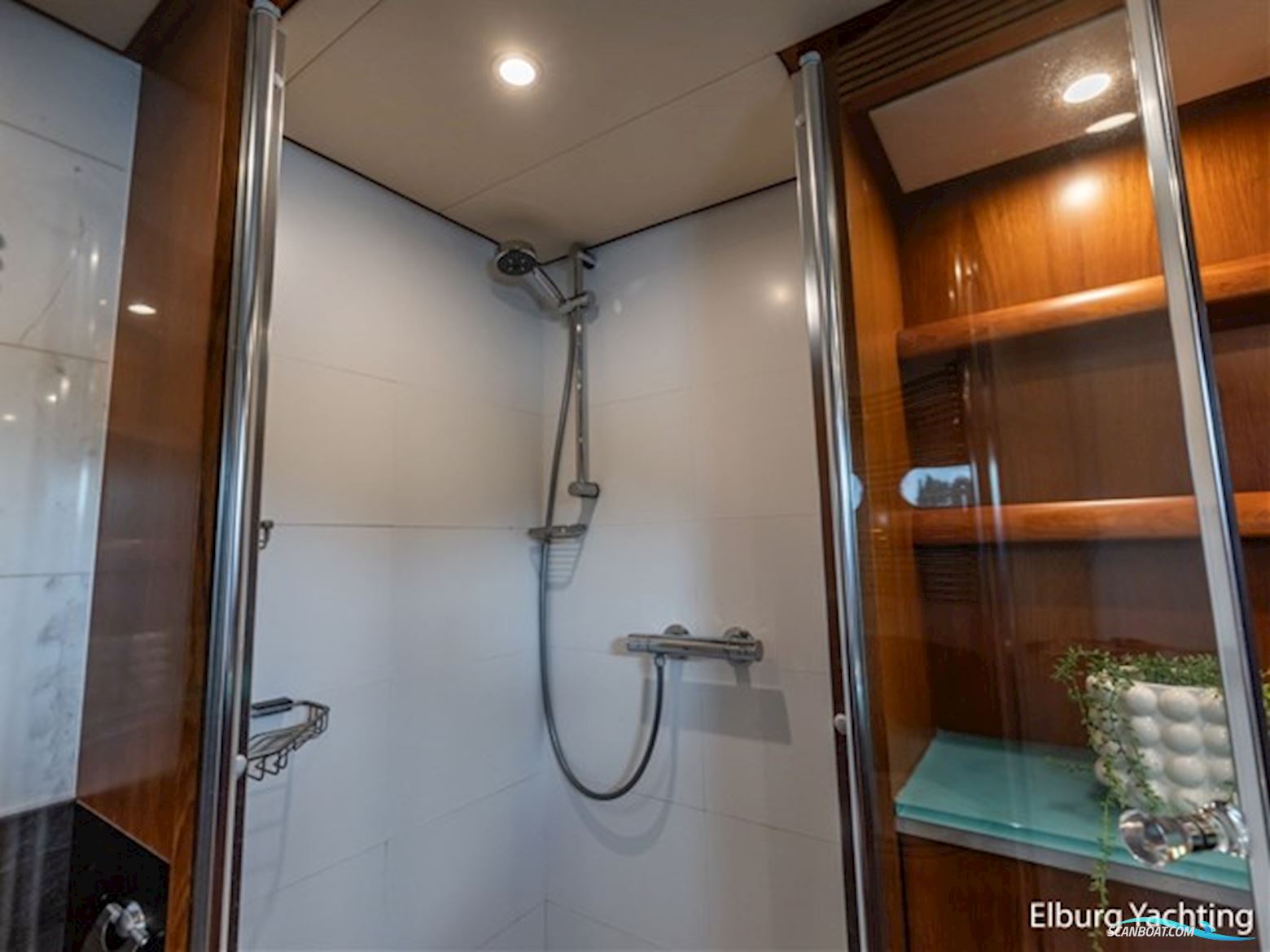 Valk Continental 1700 - Stabilizers 