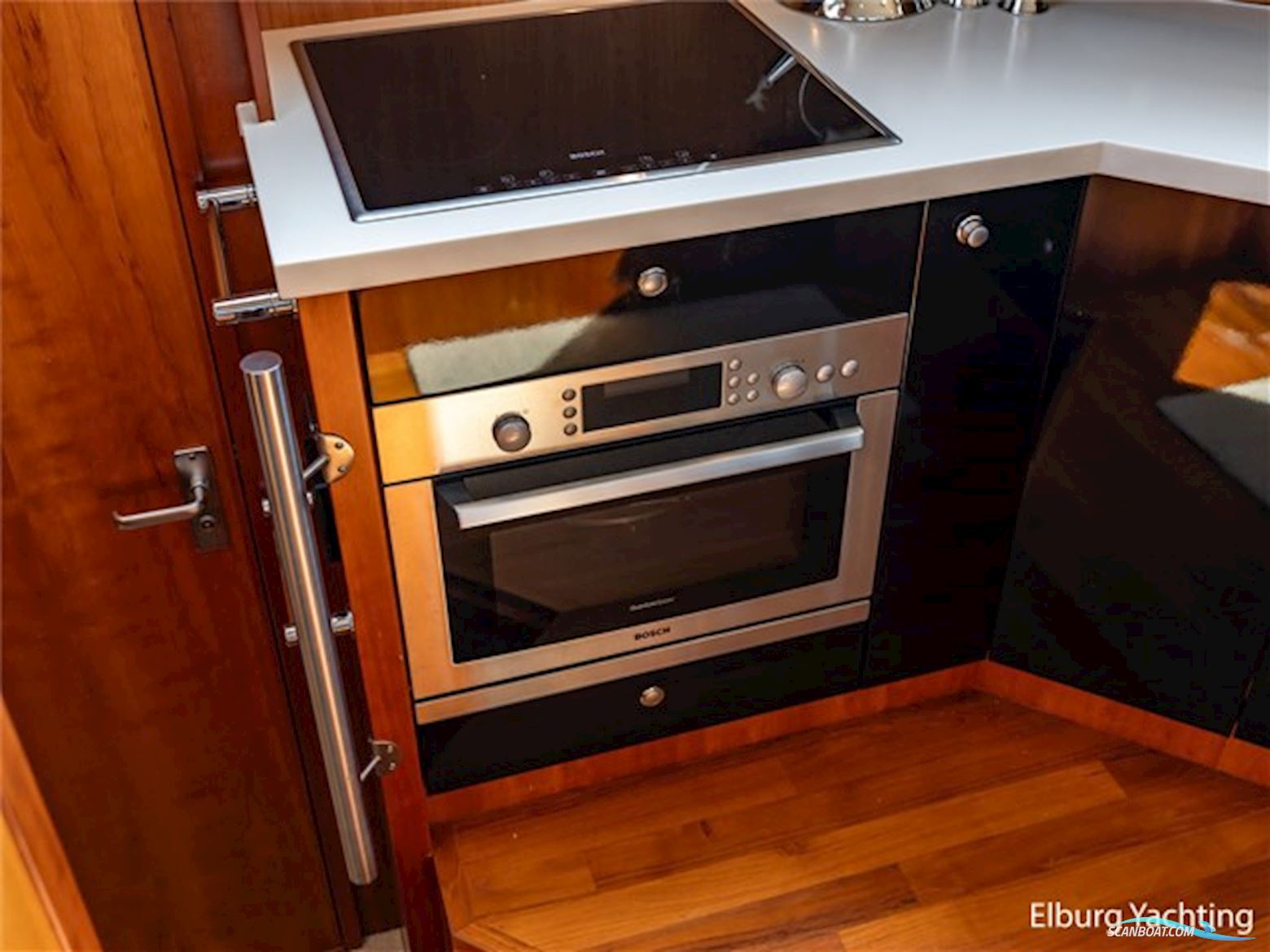 Valk Continental 1900 - Wheelhouse