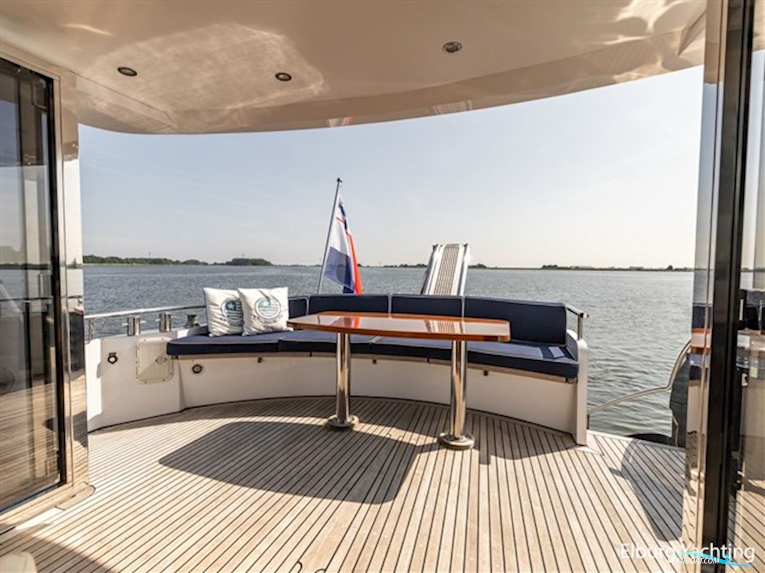 Valk Continental 1900 - Wheelhouse