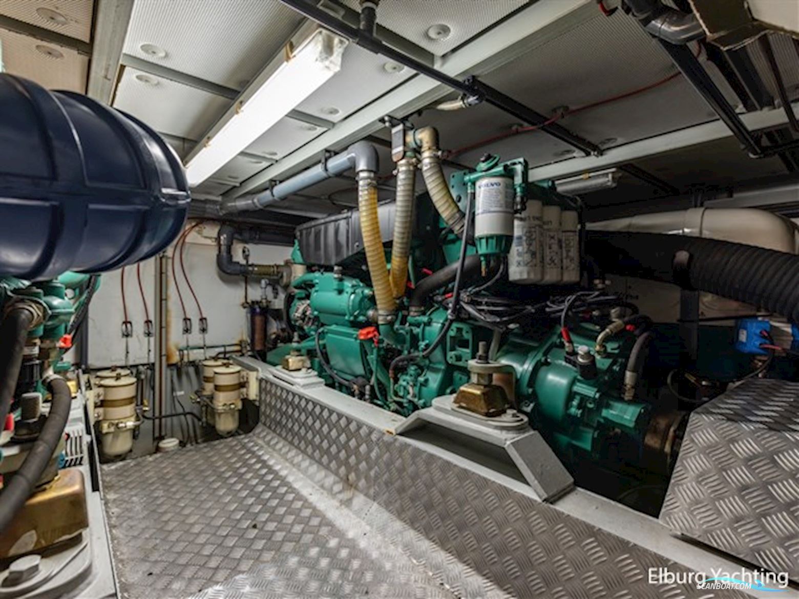Valk Continental 1900 - Wheelhouse