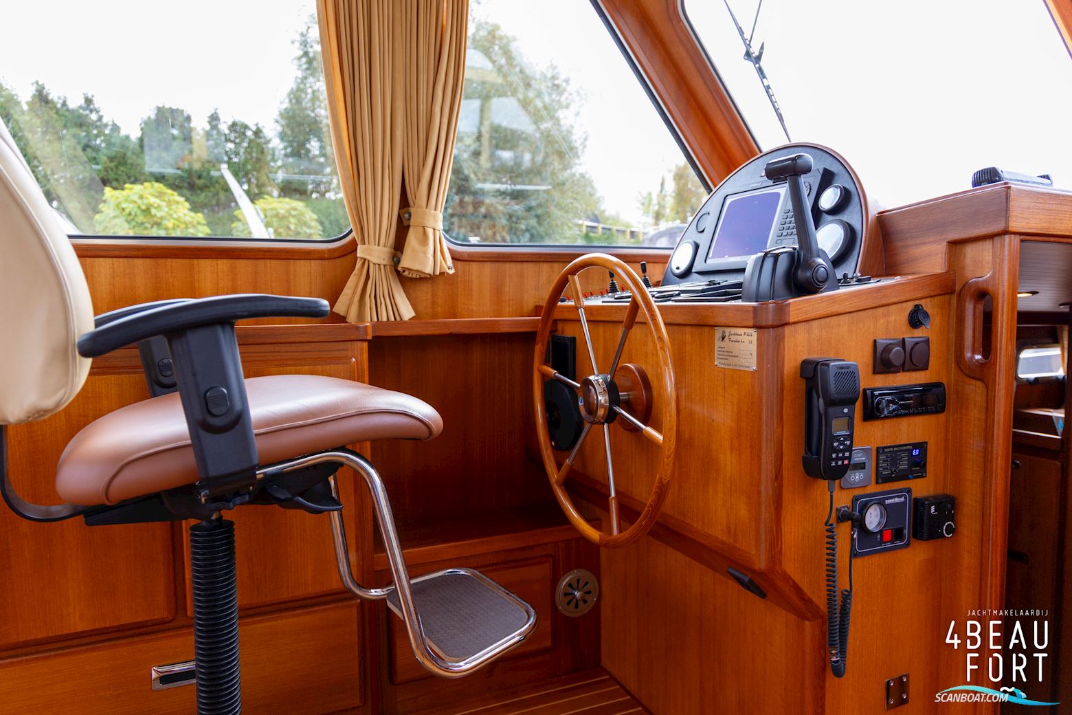 Valk Merlin 1400