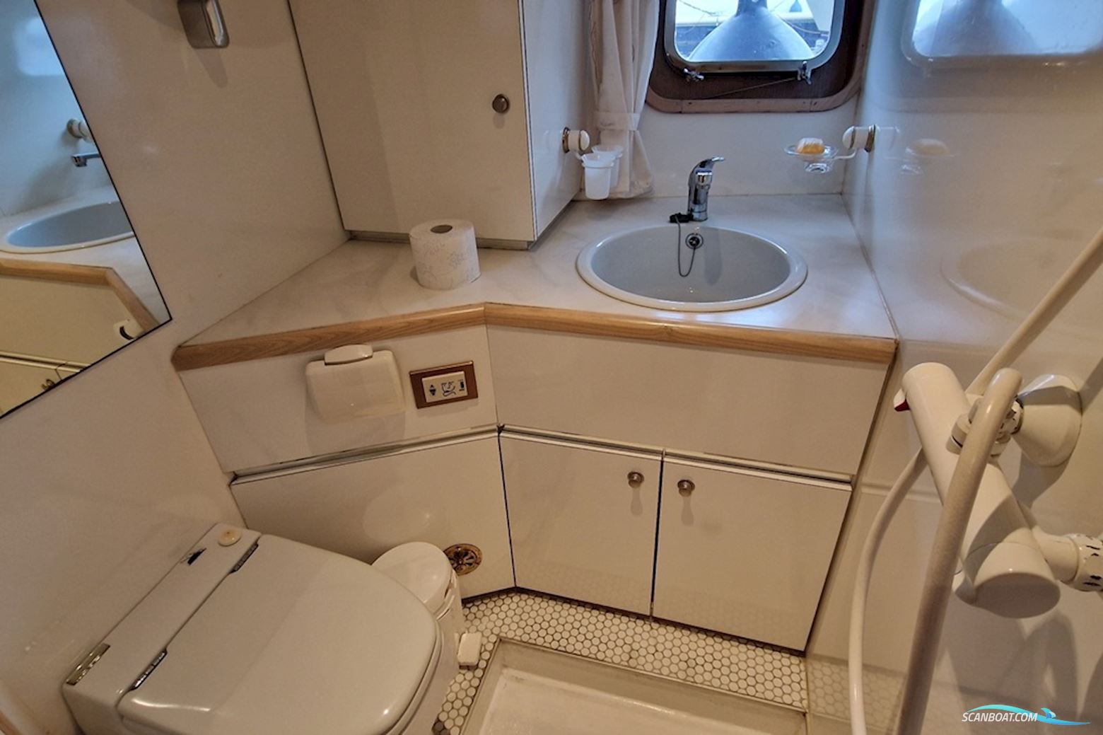 Valk Vitesse 48