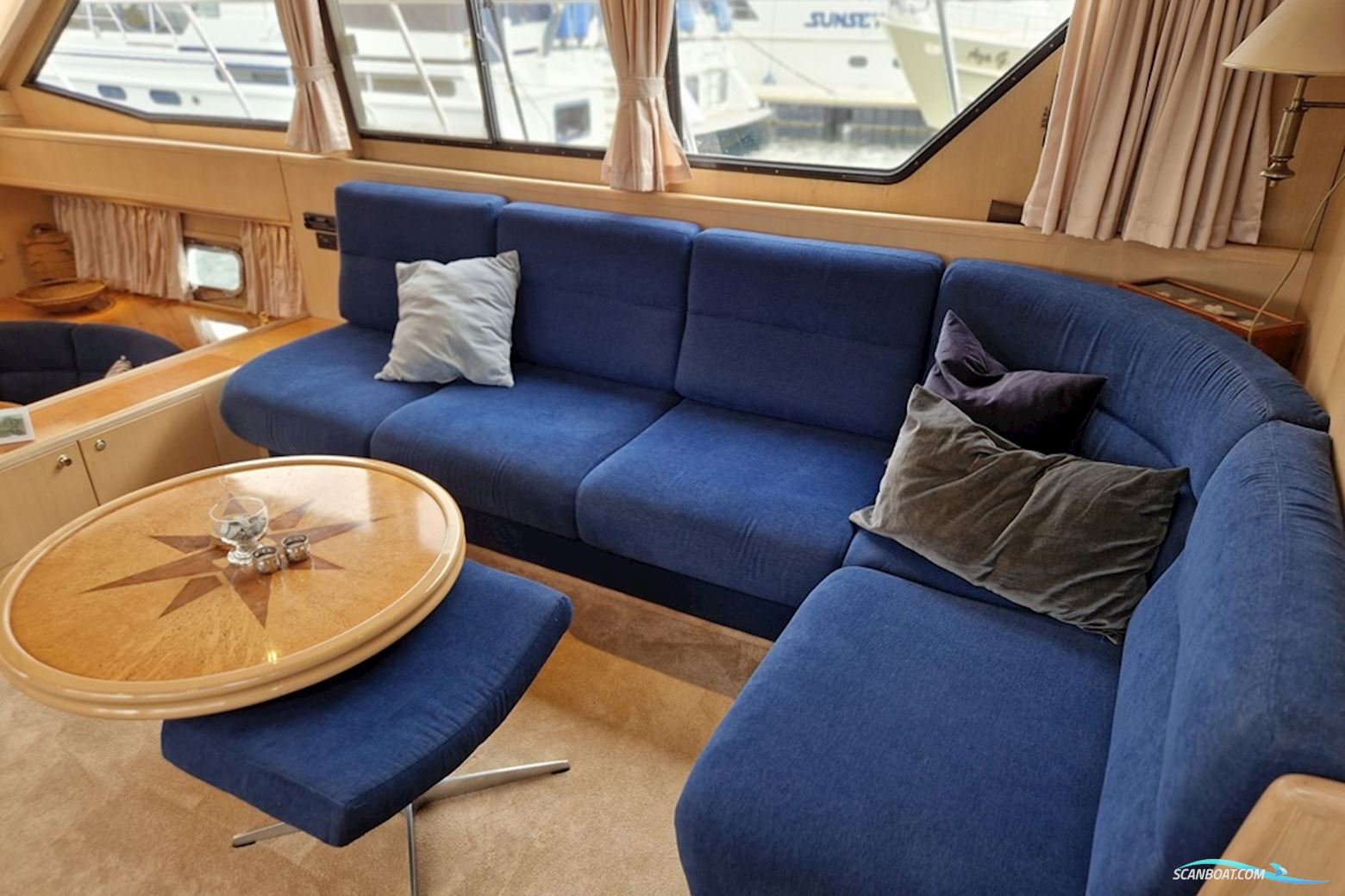 Valk Vitesse 48