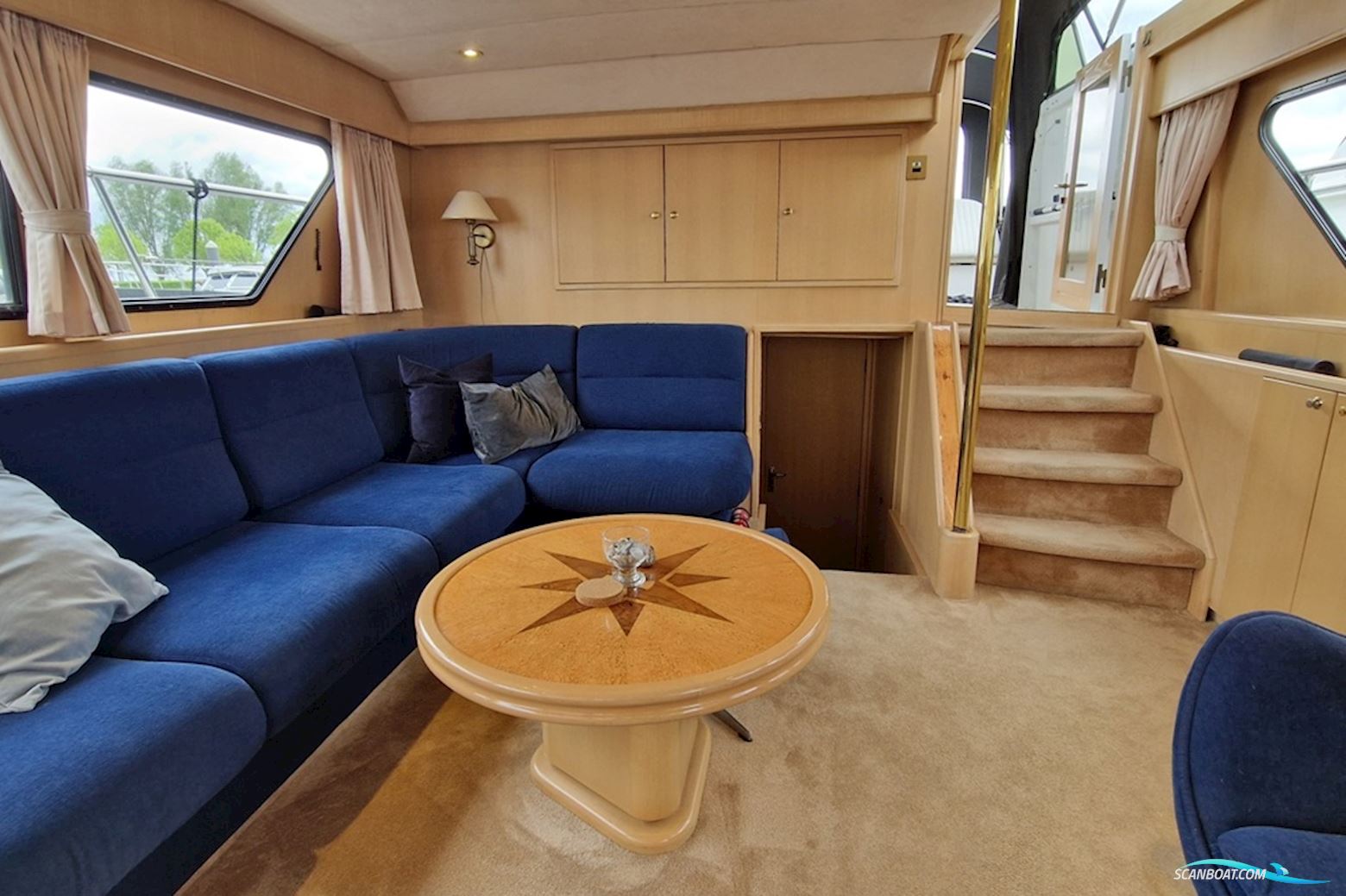 Valk Vitesse 48