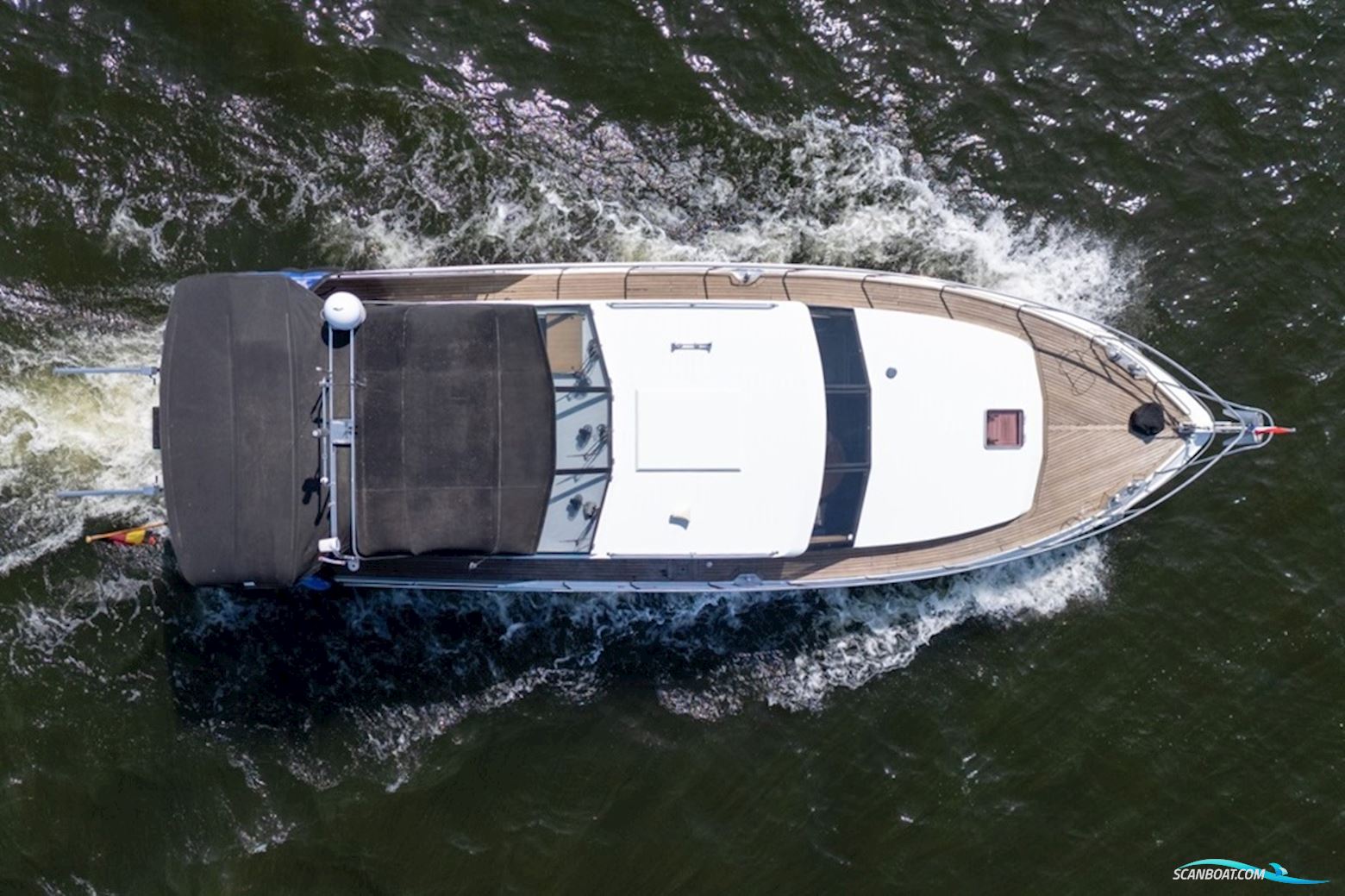Valk Vitesse 48