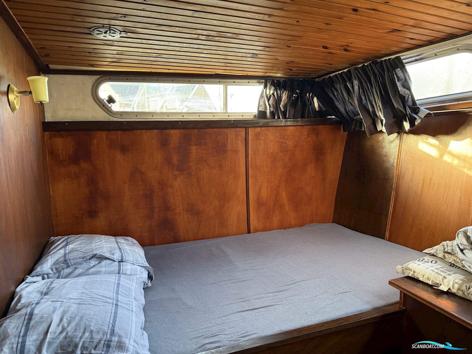 Valkkruiser 12.30 AK Cabrio