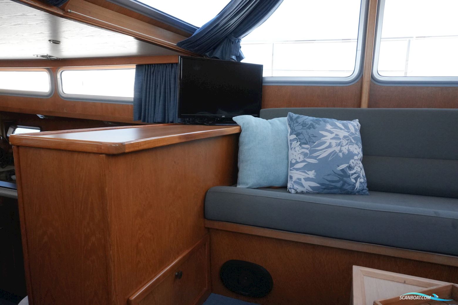 Valkkruiser 12.50 AK Cabrio