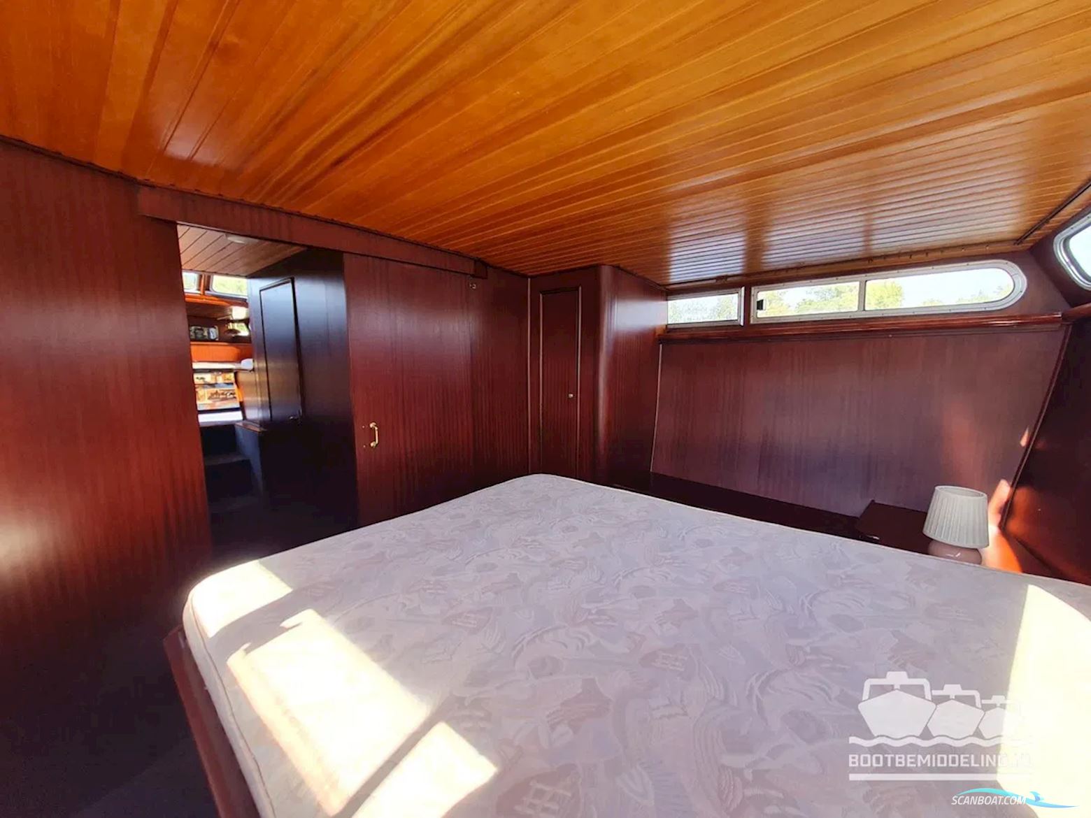 Valkkruiser 14.00 VS