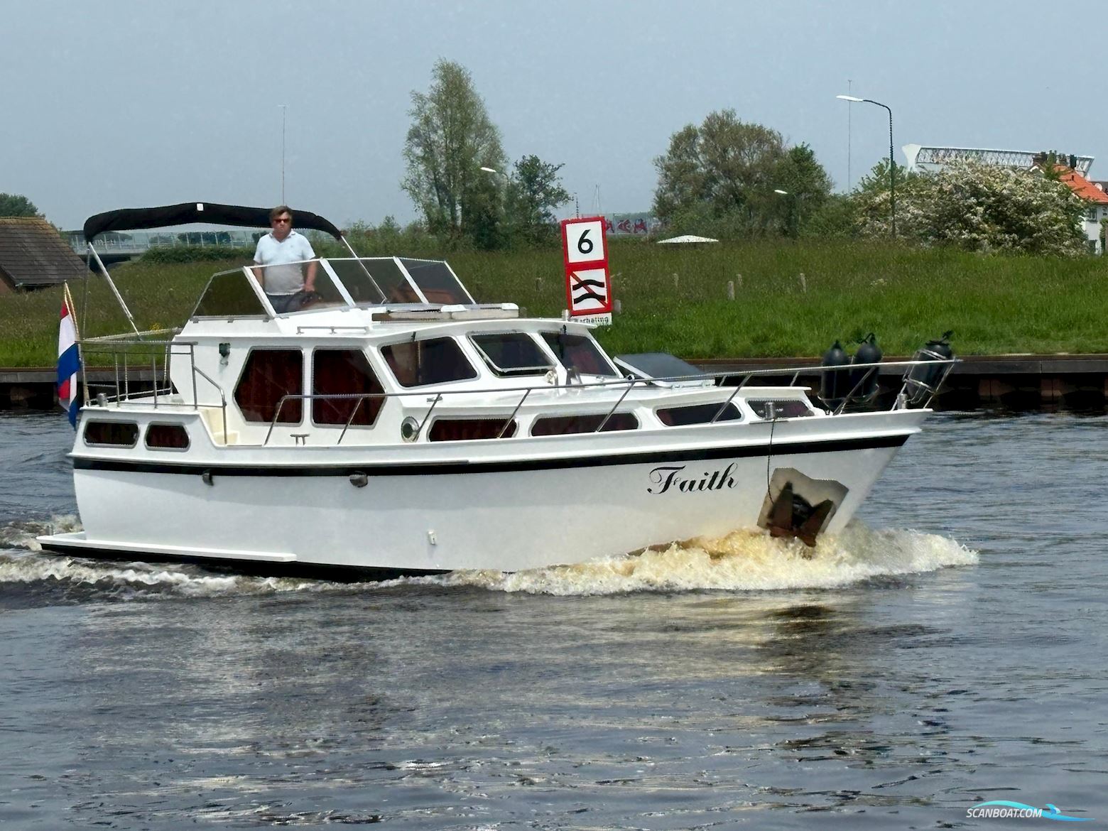 Valkkruiser AK Motorbåt 1982, med Volvo Penta Diesel motor, Holland