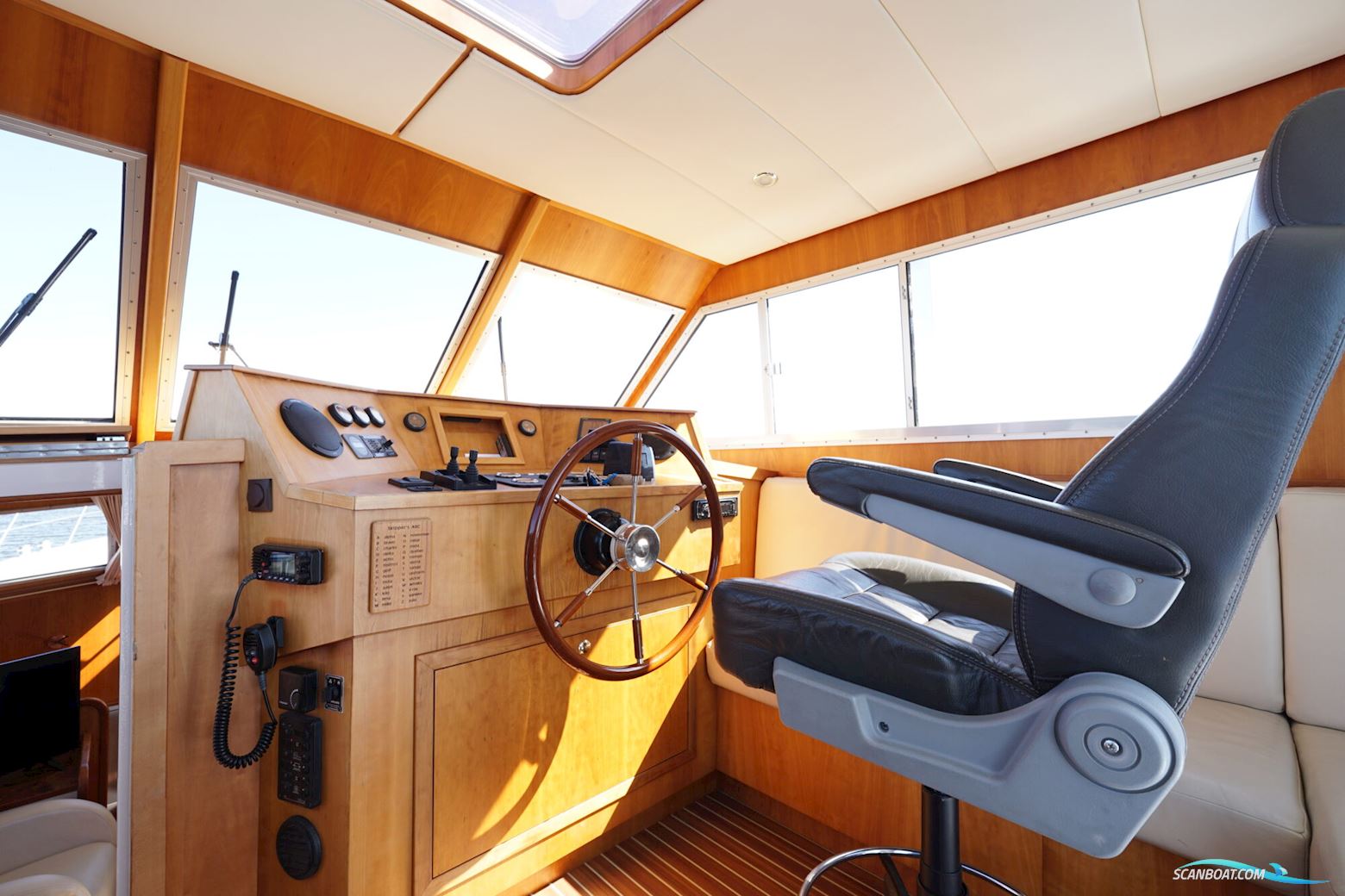 Valkkruiser Challenger 45 VS