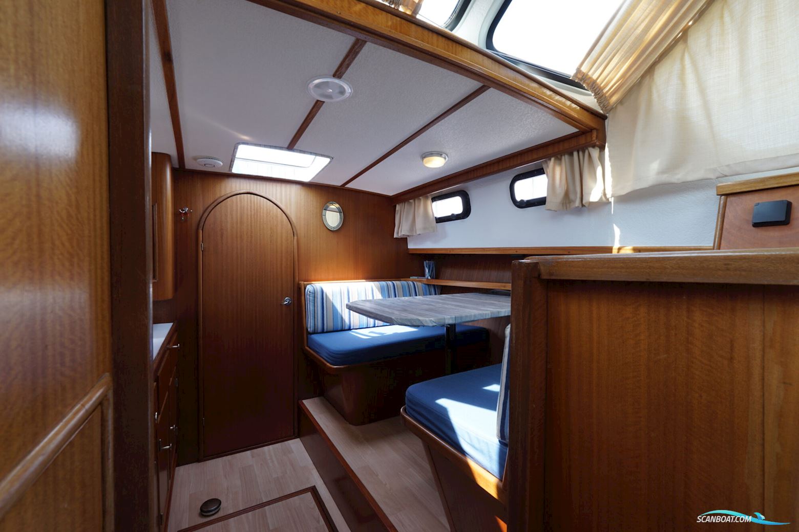 Valkkruiser Content 11.60 AK Cabrio