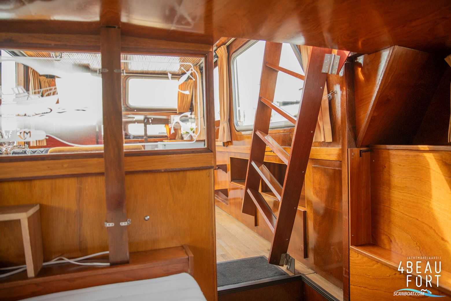 Van de Hulst Kruiser