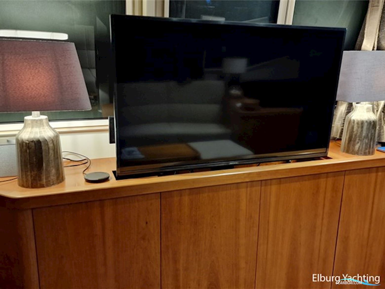 Van den Hoven Exclusive 1600 - Stabilizers 