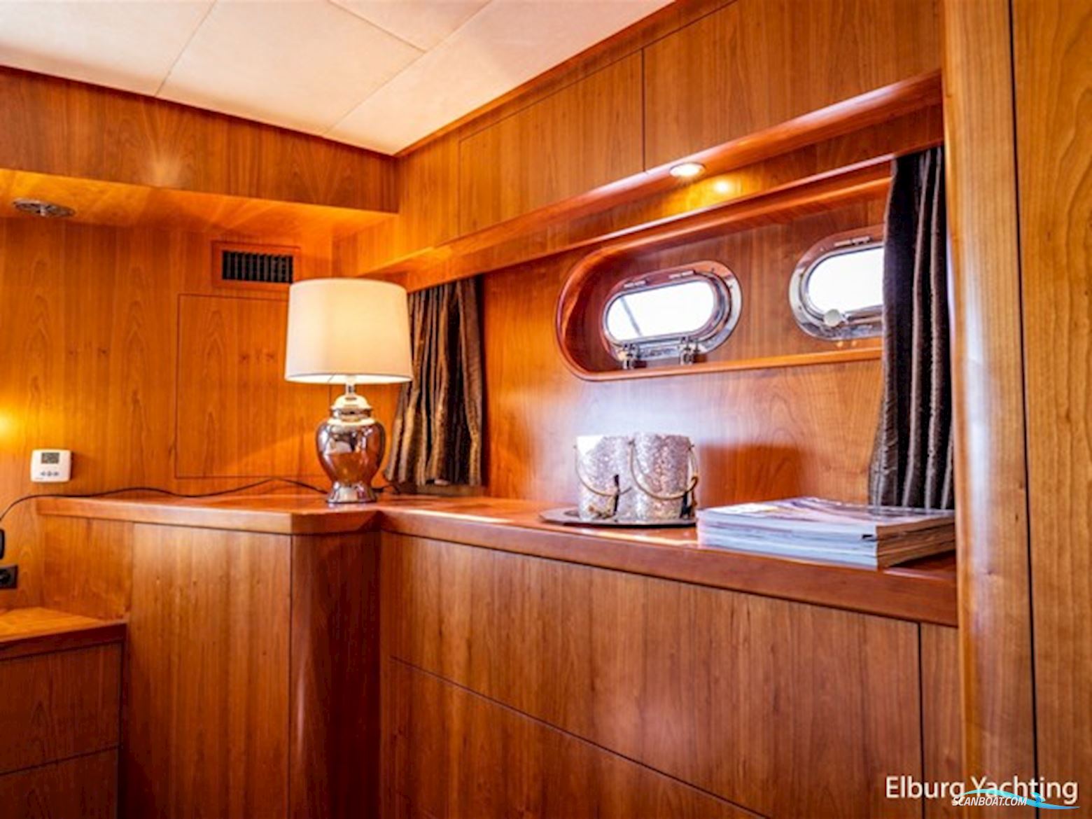 Van den Hoven Exclusive 1600 - Stabilizers 