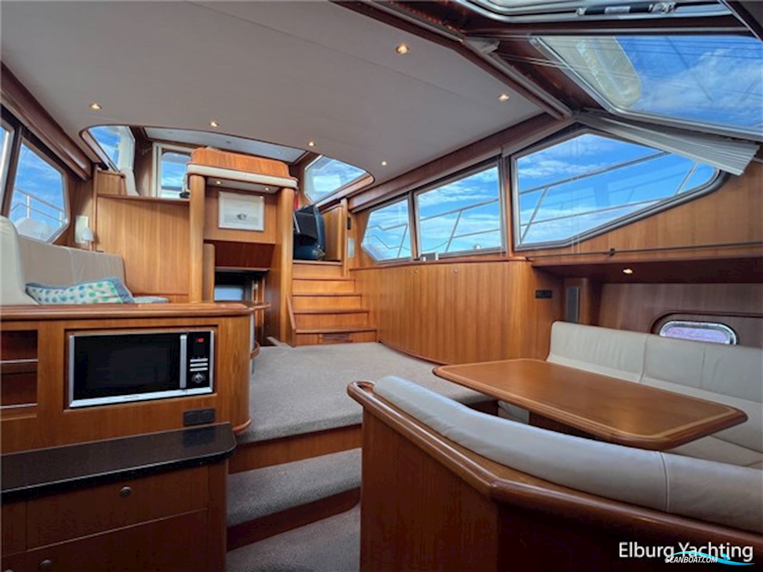 Van den Hoven Exclusive 1600 