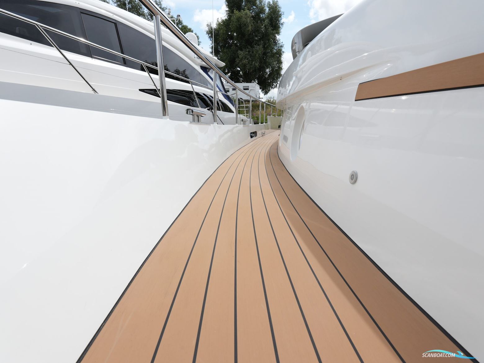 Van den Hoven Executive 15.00 MK II