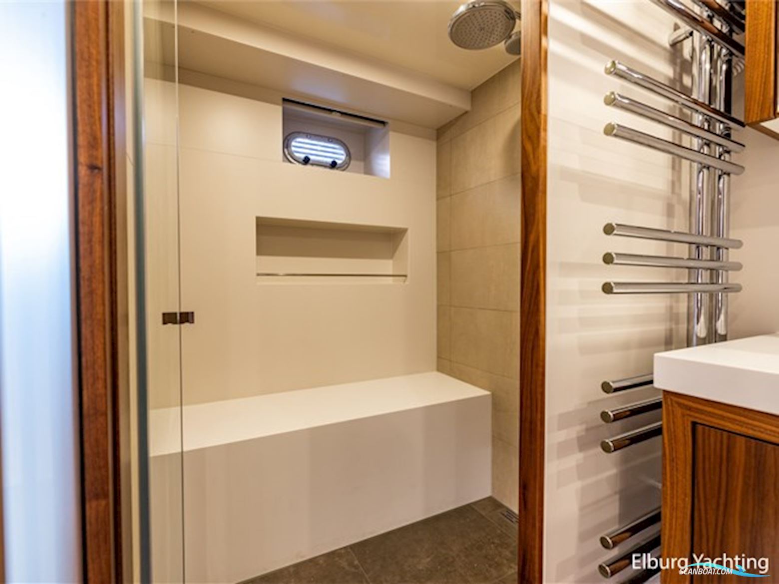 Van den Hoven Executive 18.50 - Stabilizers 