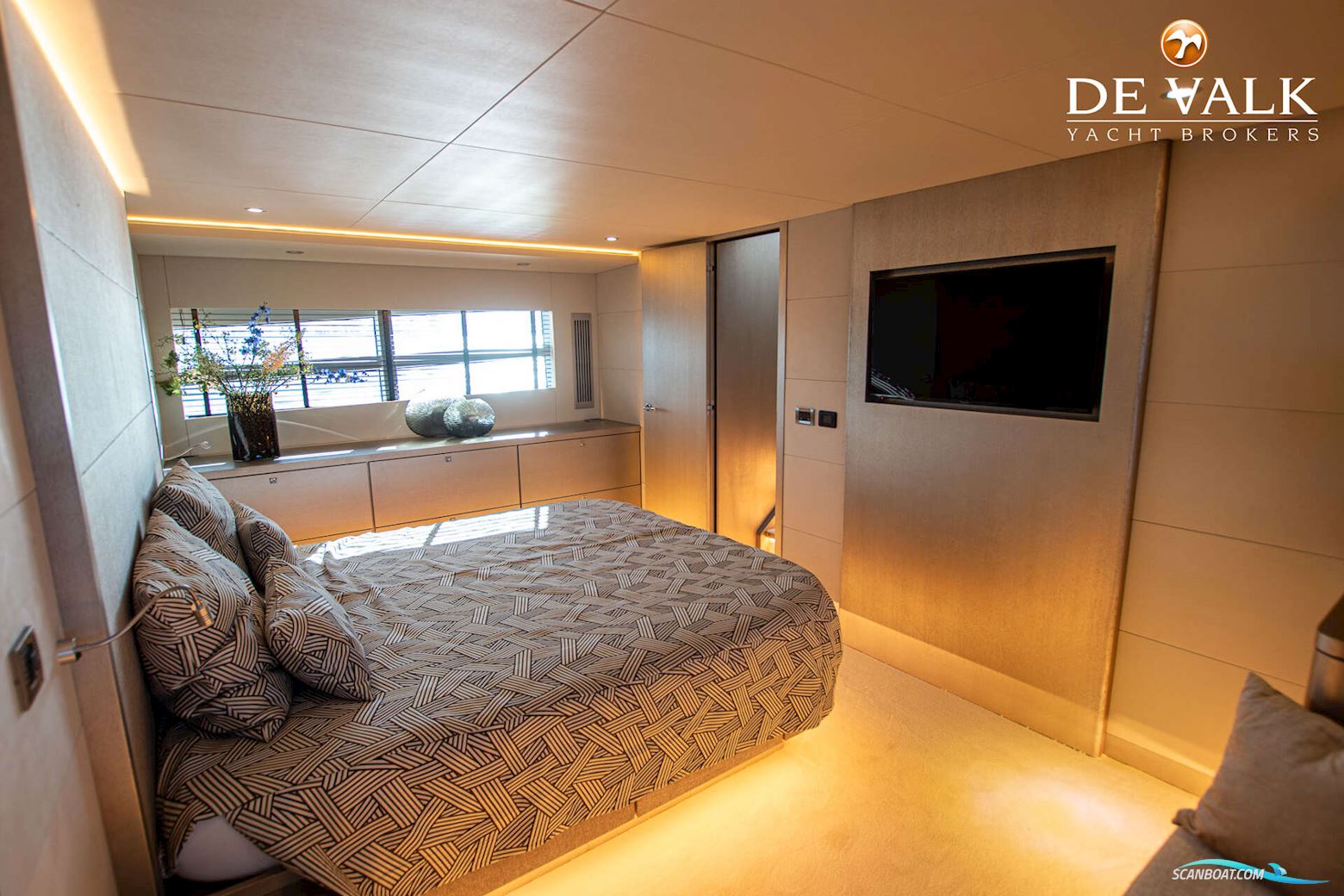 Van Der Heijden Phantom 70