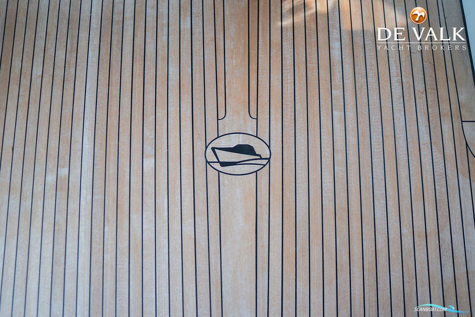 Van Der Heijden Superior Fly 2400