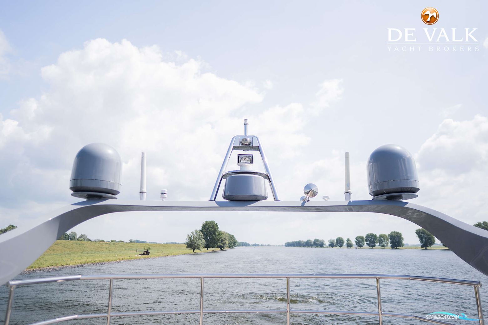 Van Der Heijden Superior Fly 2400