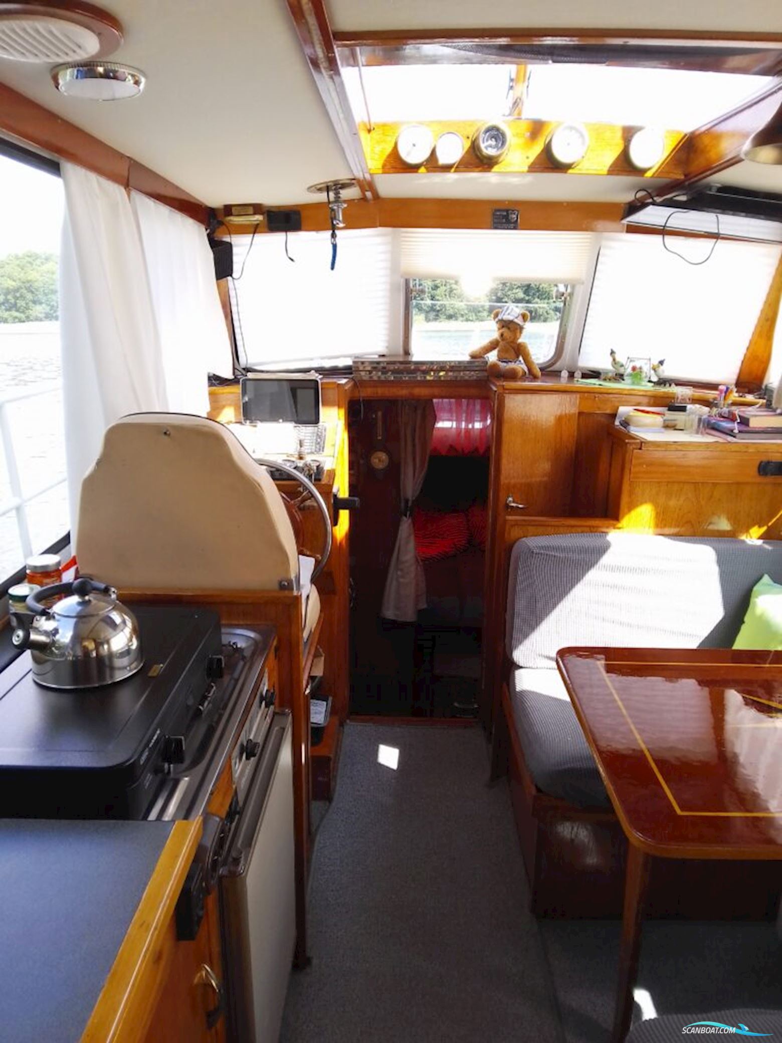 Van der Valk (NL) Van der Valk (NL) 900