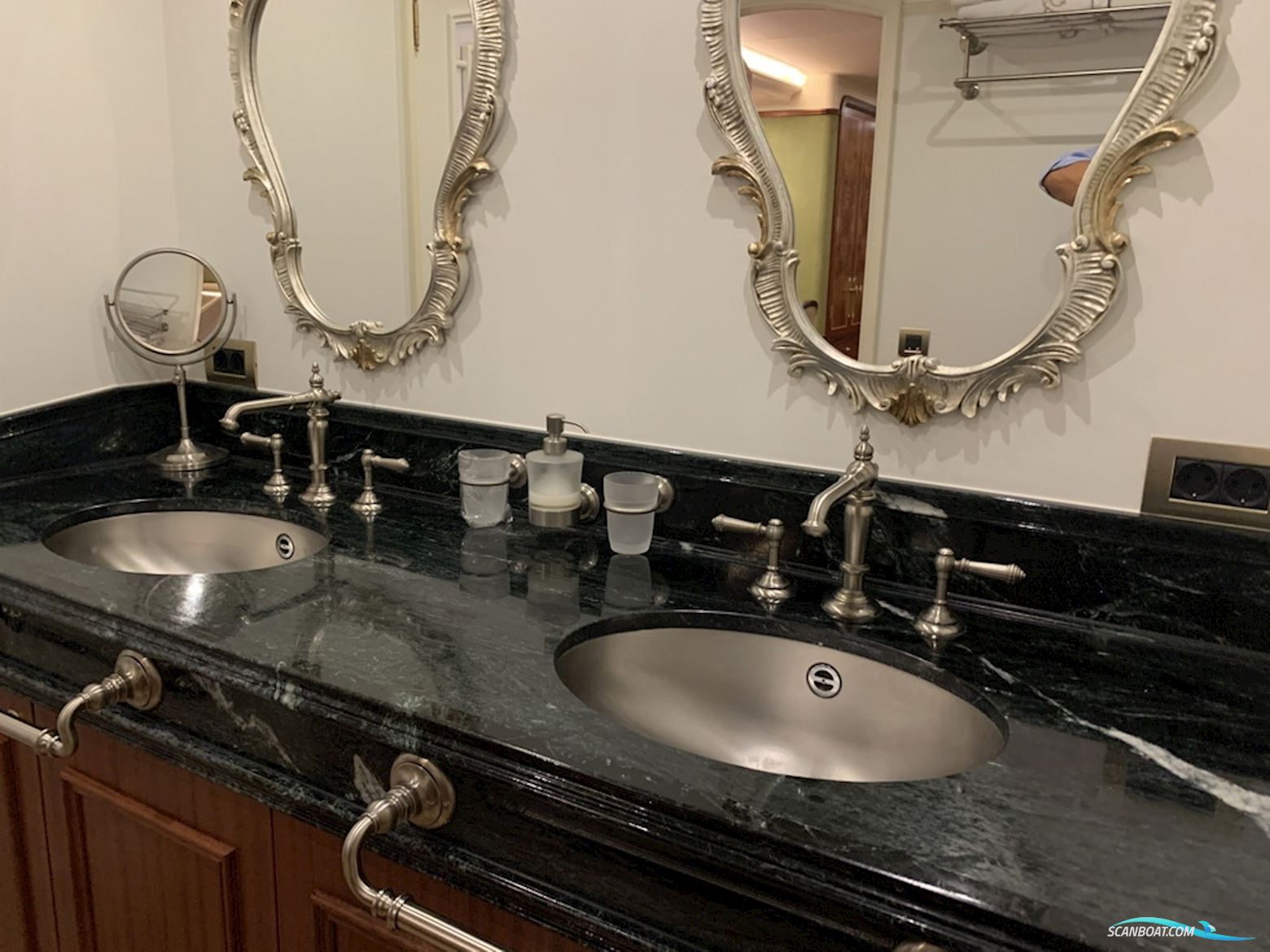 Van Der Valk 37m Explorer