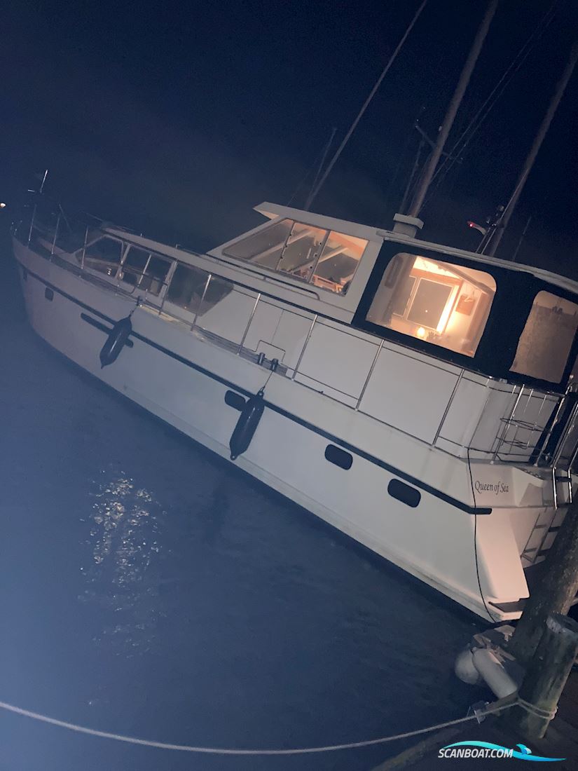 Van Der Valk 49 Royal Cruiser